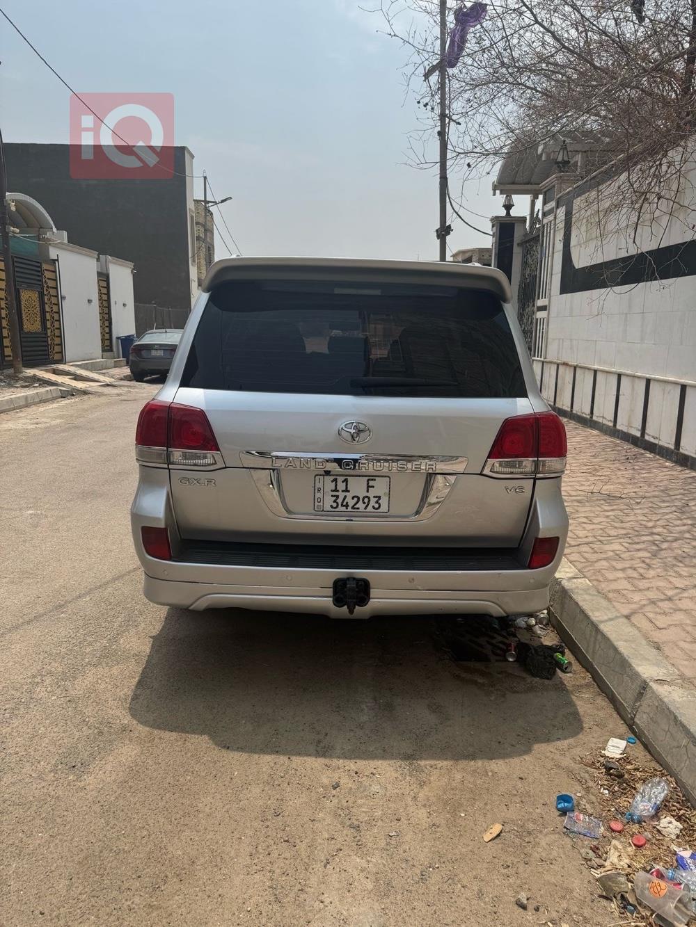تۆیۆتا لاند کروزەر